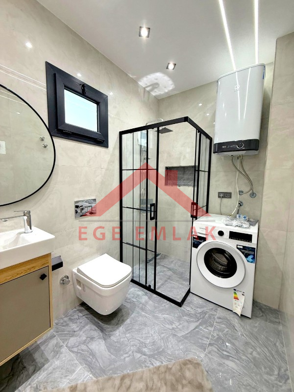Didim'de Denize 500 Metre Mesafede Satılık Müstakil Villa