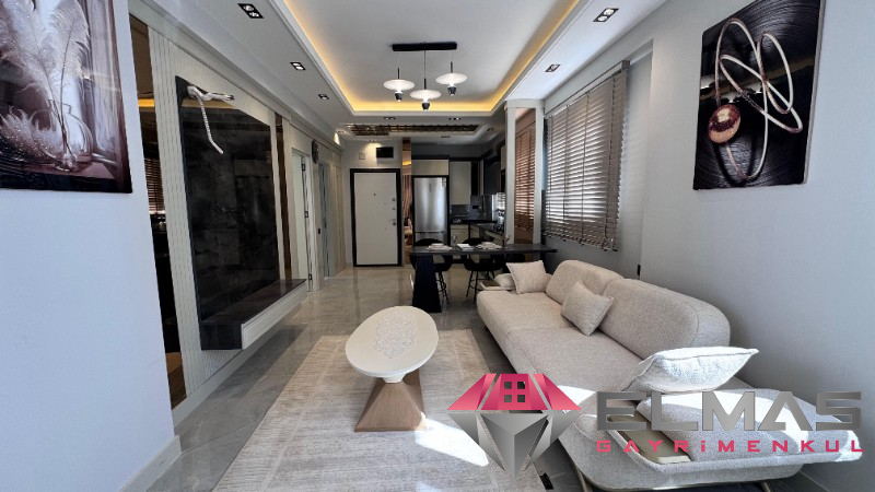 Elmas’tan Tece’de Merkezi Konumda Şıklığı İle Göz Kamaştıran 1+1