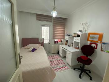Güvenay - Çorum Karakeçili Fatih Caddesi Üzeri Civarı Satılık 4+1 Daire 
