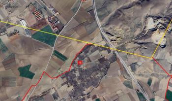 GÜVENAY - ÇORUM MERKEZ GÖCENOVACIĞI KÖYÜNDE 14.980 M2 TARLA 