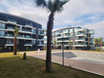ALTINKUM MAHALLESİ’NDE DENİZ MANZARALI SIFIR 2+1 LÜKS DAİRE