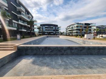 ALTINKUM MAHALLESİ’NDE DENİZ MANZARALI SIFIR 2+1 LÜKS DAİRE
