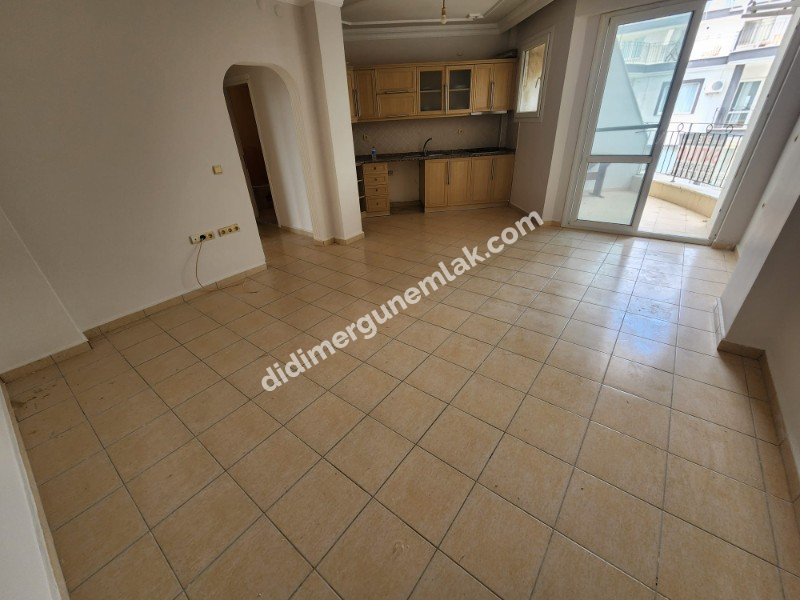 EFELER MAHALLE'SİNDE SİTE İÇERİSİNDE OLİMPİK HAVUZLU 2+1 FIRSAT DAİRE! 