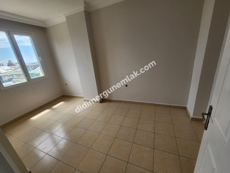 EFELER MAHALLE'SİNDE SİTE İÇERİSİNDE OLİMPİK HAVUZLU 2+1 FIRSAT DAİRE! 