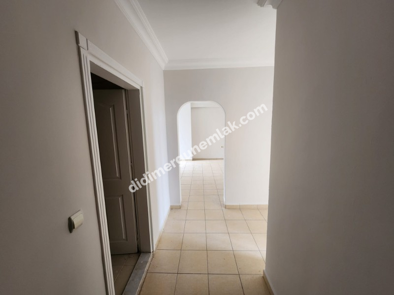 EFELER MAHALLE'SİNDE SİTE İÇERİSİNDE OLİMPİK HAVUZLU 2+1 FIRSAT DAİRE! 