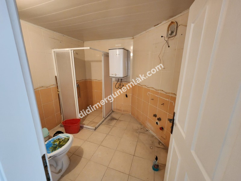 EFELER MAHALLE'SİNDE SİTE İÇERİSİNDE OLİMPİK HAVUZLU 2+1 FIRSAT DAİRE! 