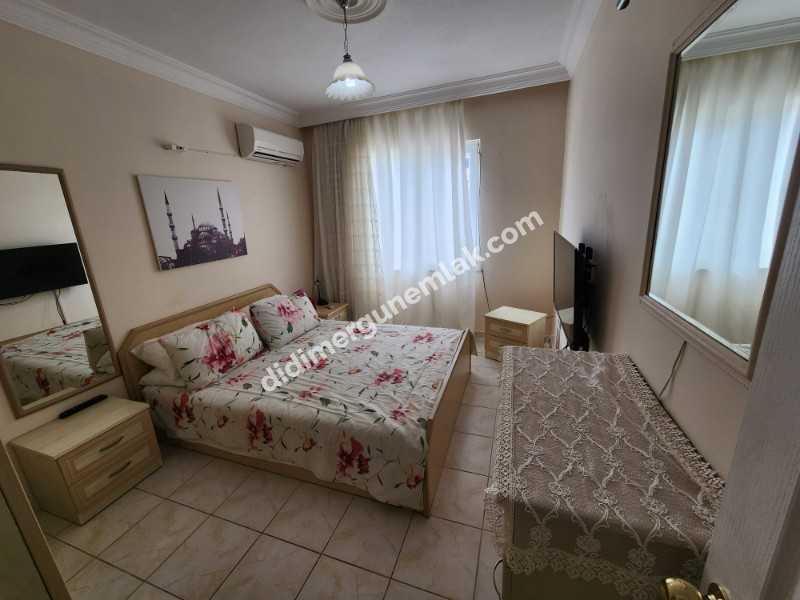 ÇAMLIK MAHALLESİ’NDE DENİZE 100 METRE LÜKS EŞYALI DAİRE! 