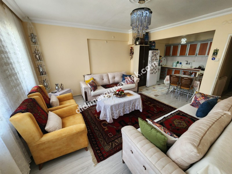 ÇAMLIK MAHALLESİ’NDE SATILIK | 4+1 DUBLEKS DAİRE | DENİZE YÜRÜME MESAFESİNDE
