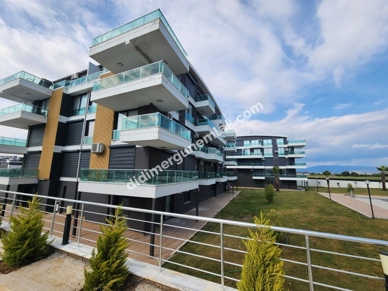 ALTINKUM MAHALLESİ’NDE DENİZ MANZARALI SIFIR 2+1 LÜKS DAİRE