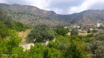 GİRNE AĞIRDAĞ'da Geniş Arazi İçerisinde SATILIK 1+1 DUBLEKS EV
