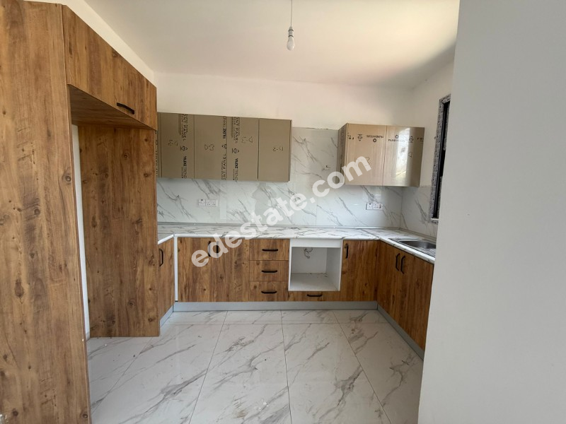 Girne Dikmen Bölgesinde SATILIK 2+1 DAİRE