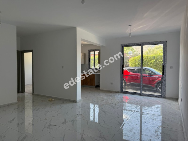 Girne Dikmen Bölgesinde SATILIK 2+1 DAİRE