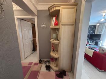 Didim Altınkum Sınırında İngiliz Aileden Tam Eşyalı Satılık 3+1 Ebeveyn Banyolu Ara Kat Daire