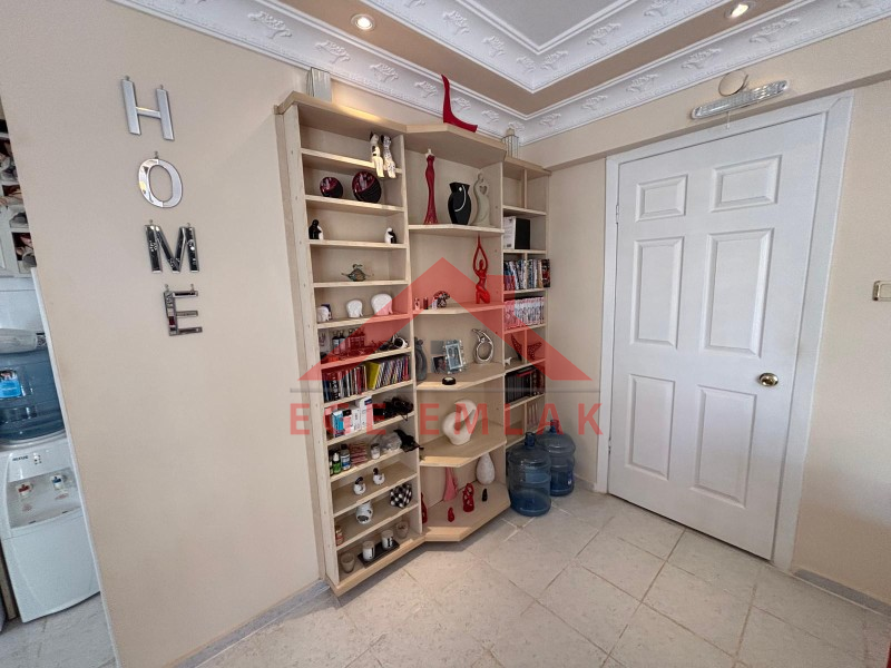 Didim Altınkum Sınırında İngiliz Aileden Tam Eşyalı Satılık 3+1 Ebeveyn Banyolu Ara Kat Daire