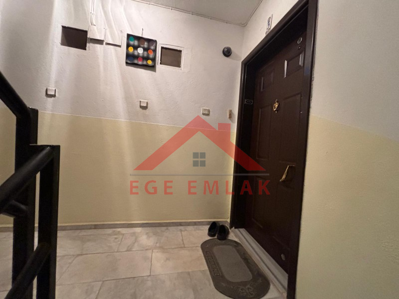 Didim Altınkum Sınırında İngiliz Aileden Tam Eşyalı Satılık 3+1 Ebeveyn Banyolu Ara Kat Daire
