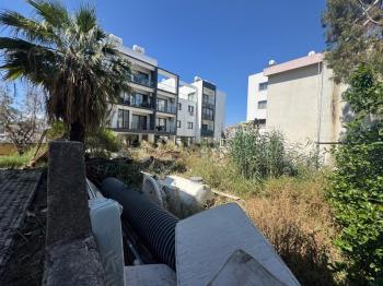 HAMİTKÖYDE TÜRK MALI APARTMAN YAPIMINA UYGUN ARSA 