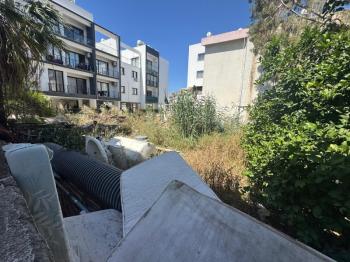 HAMİTKÖYDE TÜRK MALI APARTMAN YAPIMINA UYGUN ARSA 