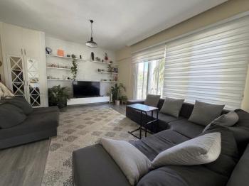 Kıbrıs Girne Merkez 3+1 Eşyalı Satılık Fırsat Daire