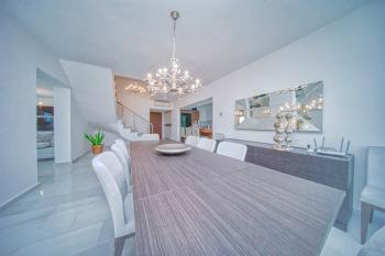 Girne Doğanköy’de 4+1 Özel Tasarım Satılık Dubleks Daire