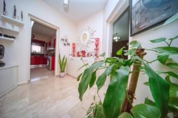 Girne Karşıyaka’da Ayrıcalıklı Villa Yaşamı