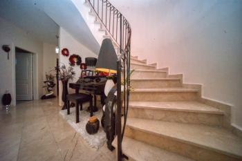 Girne Karşıyaka’da Ayrıcalıklı Villa Yaşamı