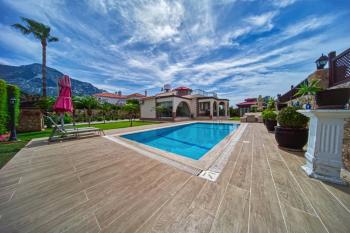 Girne Karşıyaka’da Ayrıcalıklı Villa Yaşamı