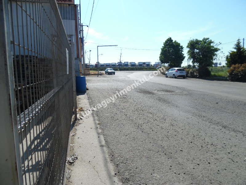 ÇORLU YENİ SANAYİDE KİRALIK REKLAM DEĞERLİ 500 M2 DÜKKAN 
