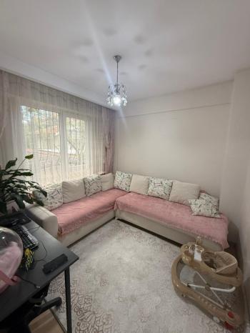 AFYON ÜÇOK EMLAKTAN NAZMİ SAATÇİ MAH 2+1 82m² TEMİZ BAKIMLI SATILIK DAİRE 