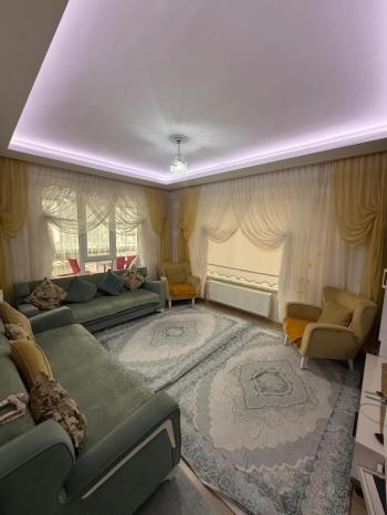 AFYON ÜÇOK EMLAKTAN NAZMİ SAATÇİ MAH 2+1 82m² TEMİZ BAKIMLI SATILIK DAİRE 