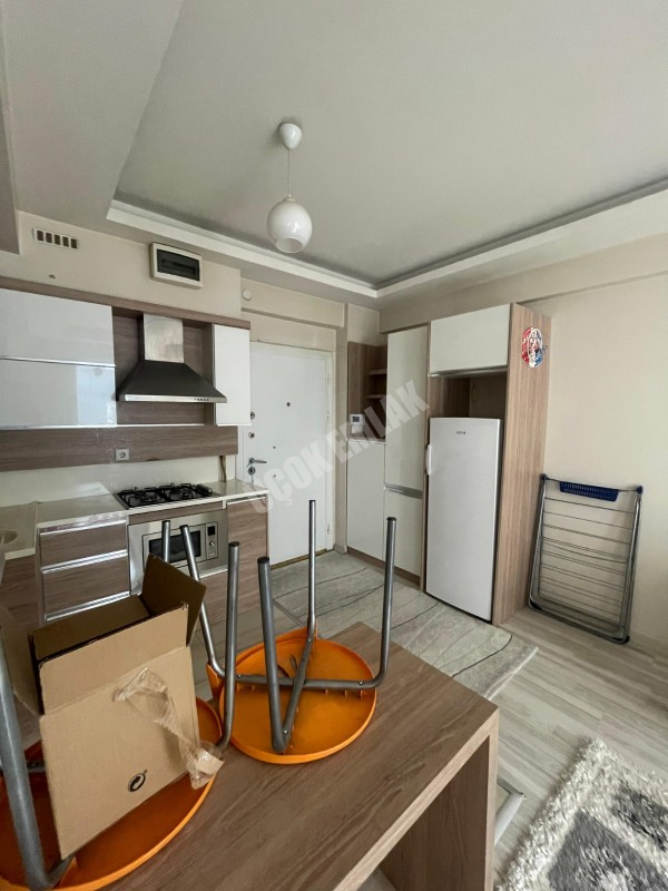 AFYON ÜÇOK EMLAKTAN KASIMPAŞA MAH 1+1 50m² TEMİZ BAKIMLI EŞYALI KİRALIK DAİRE