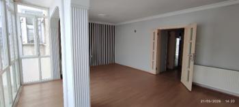 Antre Emlak'tan Kiralık Bozyaka Hastane Yanı Bahçelievler Mahallesinde 3+1,140 M2  Doğalgazlı Bakımlı Daire