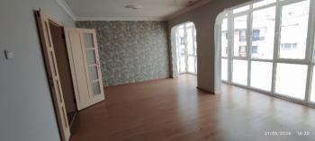Antre Emlak'tan Kiralık Bozyaka Hastane Yanı Bahçelievler Mahallesinde 3+1,140 M2  Doğalgazlı Bakımlı Daire