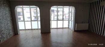 Antre Emlak'tan Kiralık Bozyaka Hastane Yanı Bahçelievler Mahallesinde 3+1,140 M2  Doğalgazlı Bakımlı Daire