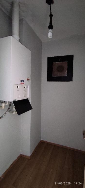 Antre Emlak'tan Kiralık Bozyaka Hastane Yanı Bahçelievler Mahallesinde 3+1,140 M2  Doğalgazlı Bakımlı Daire