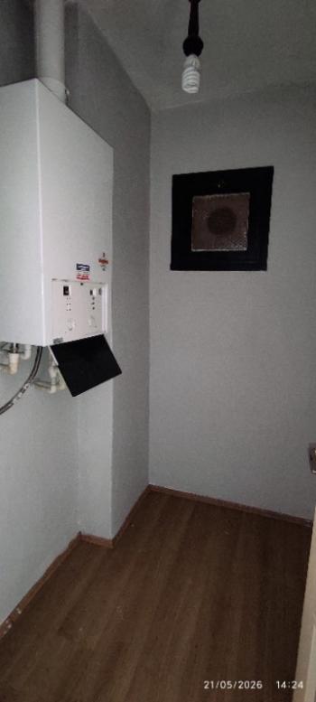 Antre Emlak'tan Kiralık Bozyaka Hastane Yanı Bahçelievler Mahallesinde 3+1,140 M2  Doğalgazlı Bakımlı Daire