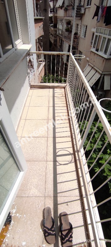 Antre Emlak'tan Kiralık Bozyaka Hastane Yanı Bahçelievler Mahallesinde 3+1,140 M2  Doğalgazlı Bakımlı Daire