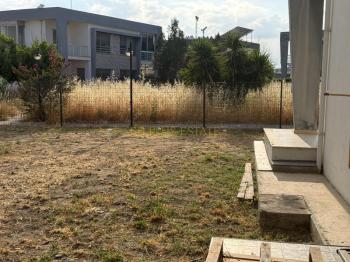 Lefkoşa Minareliköy'de Erülkü Karşısı Beyaz Eşyalı veya Full Eşyalı Kiralık 3+1 Villa