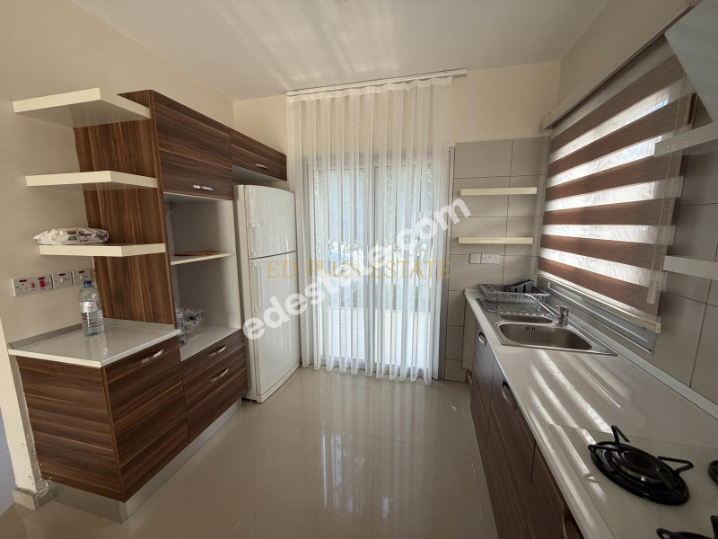 Lefkoşa Minareliköy'de Erülkü Karşısı Beyaz Eşyalı veya Full Eşyalı Kiralık 3+1 Villa
