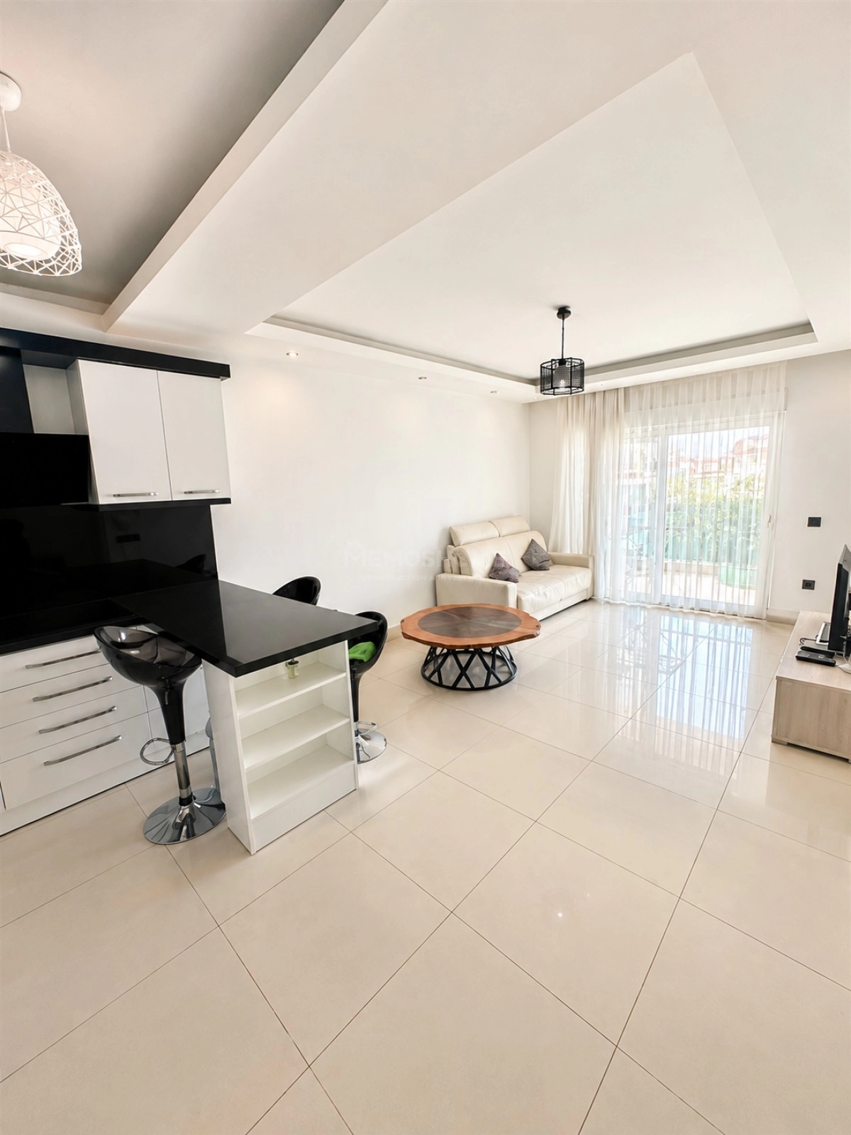 Luxury Furnished 1+1 Apartment Tosmur
