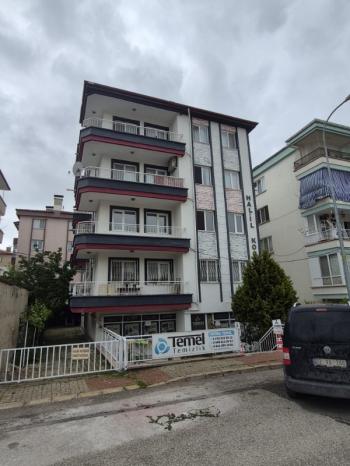 AFYON ÜÇOK EMLAKTAN KOCATEPE MAH 3+1 1155M² TEMİZ BAKIMMLI KİRALIK DAİRE 