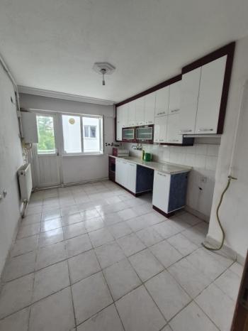 AFYON ÜÇOK EMLAKTAN KOCATEPE MAH 3+1 1155M² TEMİZ BAKIMMLI KİRALIK DAİRE 