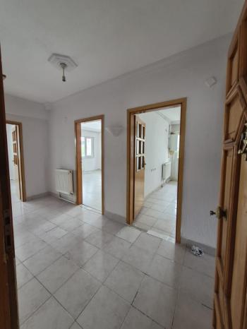 AFYON ÜÇOK EMLAKTAN KOCATEPE MAH 3+1 1155M² TEMİZ BAKIMMLI KİRALIK DAİRE 