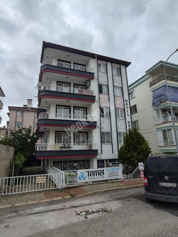 AFYON ÜÇOK EMLAKTAN KOCATEPE MAH 3+1 1155M² TEMİZ BAKIMMLI KİRALIK DAİRE 