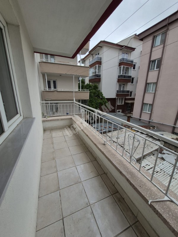 AFYON ÜÇOK EMLAKTAN KOCATEPE MAH 3+1 1155M² TEMİZ BAKIMMLI KİRALIK DAİRE 