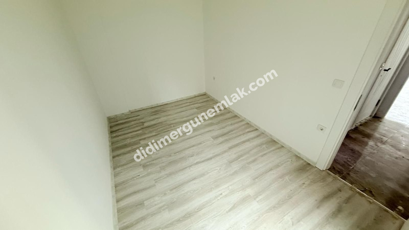 AKBÜK’TE HAVUZLU SİTE İÇERİSİNDE | DENİZ MANZARALI | MÜSTAKİL GİRİŞLİ | 3+1 SATILIK VİLLA!