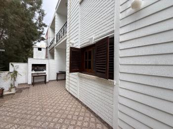 KKTC Lefkoşa Gönyeli Bölgesinde Türk Tapulu Satılık 3+1 İkiz Villa