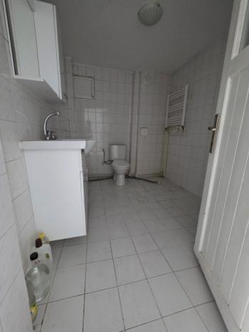 MUDANYA YENİ MAHALLE'DE DENİZ MANZARALI KİRALIK 2+1 ARA KAT DAİRE