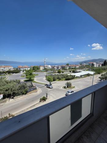 MUDANYA YENİ MAHALLE'DE DENİZ MANZARALI KİRALIK 2+1 ARA KAT DAİRE