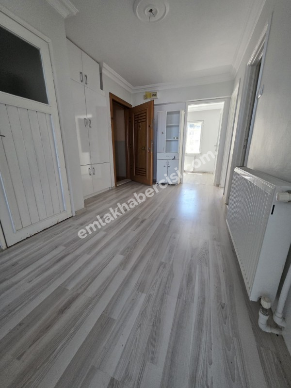 MUDANYA YENİ MAHALLE'DE DENİZ MANZARALI KİRALIK 2+1 ARA KAT DAİRE