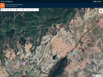 DijitalEmlak'tan Karacabey Çamlıca'da Satılık 2.800 m2 Yatırmlık Kıymetli Arazi.